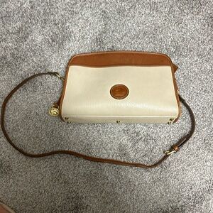 Vintage Dooney & Bourke White And Tan Two Tone All Weather Textured Leather